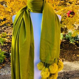 Rabbit fur pom pom scarf